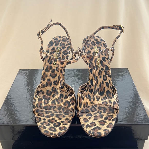 Dolce & Gabbana Heels - Picture 3 of 11